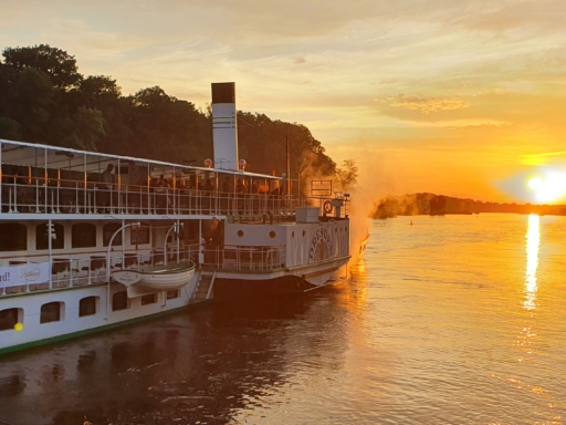Abendliche-Schloesserfahrt-PD-Dresden